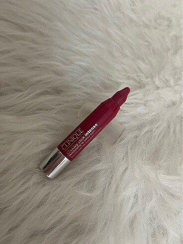 Beden pembe Renk Clinique Chubby Stick Intense