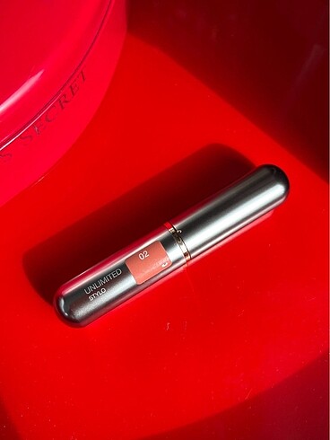 Beden KIKO Unlimited Stylo 02 Cappuccino