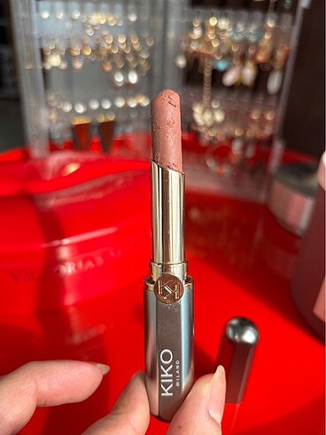KIKO Unlimited Stylo 02 Cappuccino