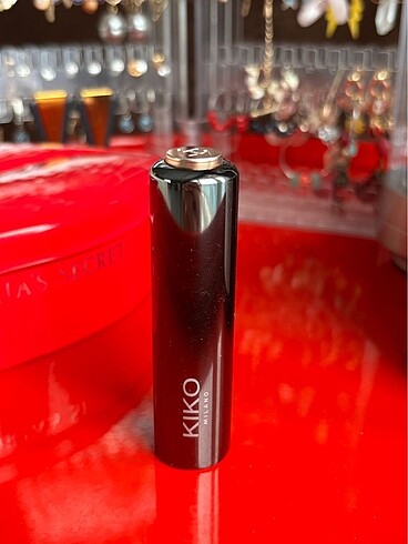 Kiko KİKO Glossy Dream Sheer Lipstick 205