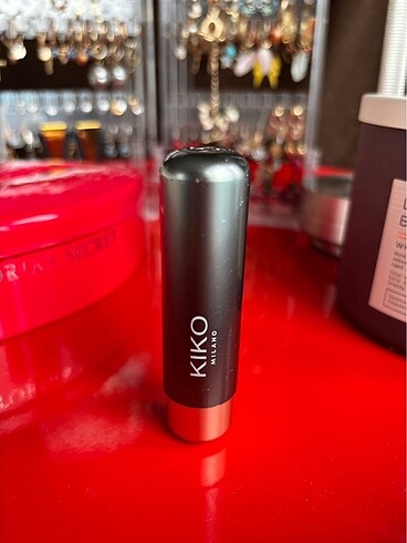 Kiko KİKO Velvet Passion Matte Lipstick