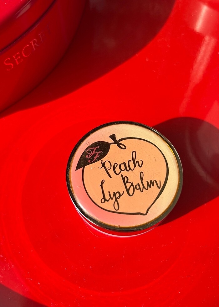 Too Faced Peach Mega Moisture Lip Balm - Görsel 2