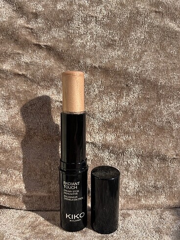 KİKO Radiant Touch Creamy Stick Highlighter 100