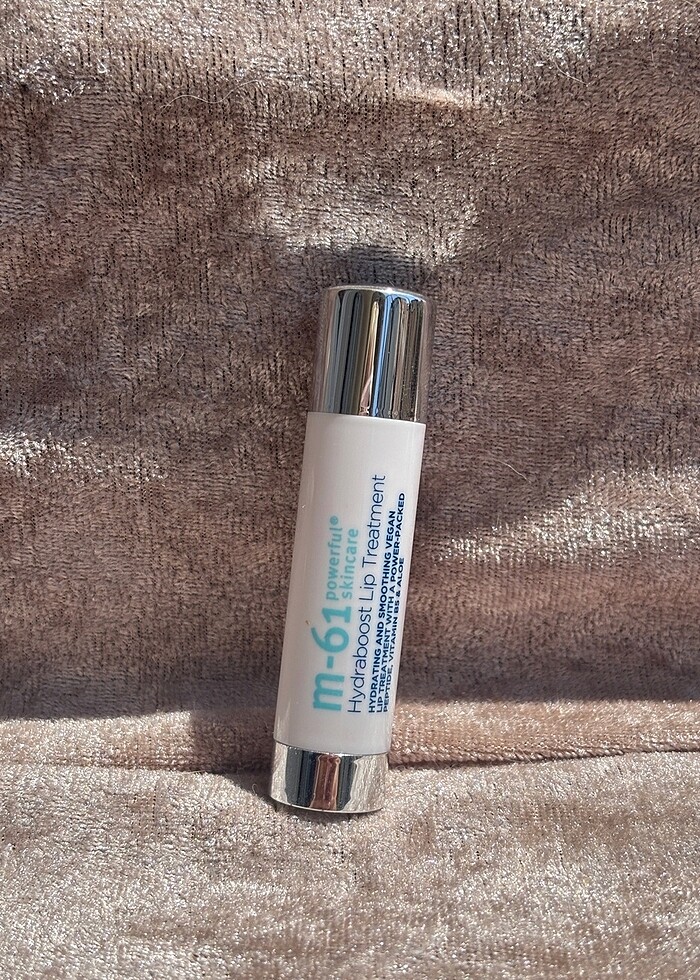 M-61 Hydraboost Lip Treatment Balm - Görsel 2