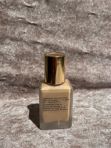 Estee Lauder Estee Lauder Double Wear 1W2 Sand