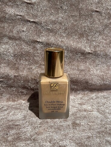 Estee Lauder Double Wear 1W2 Sand