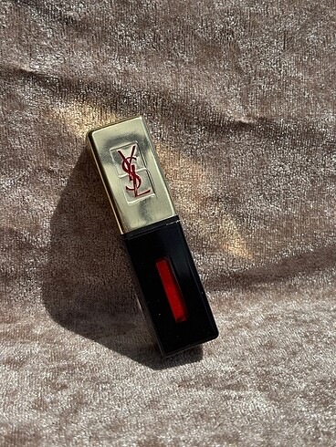 YSL Rouge Pur Couture Vernıs A Lèvres 37