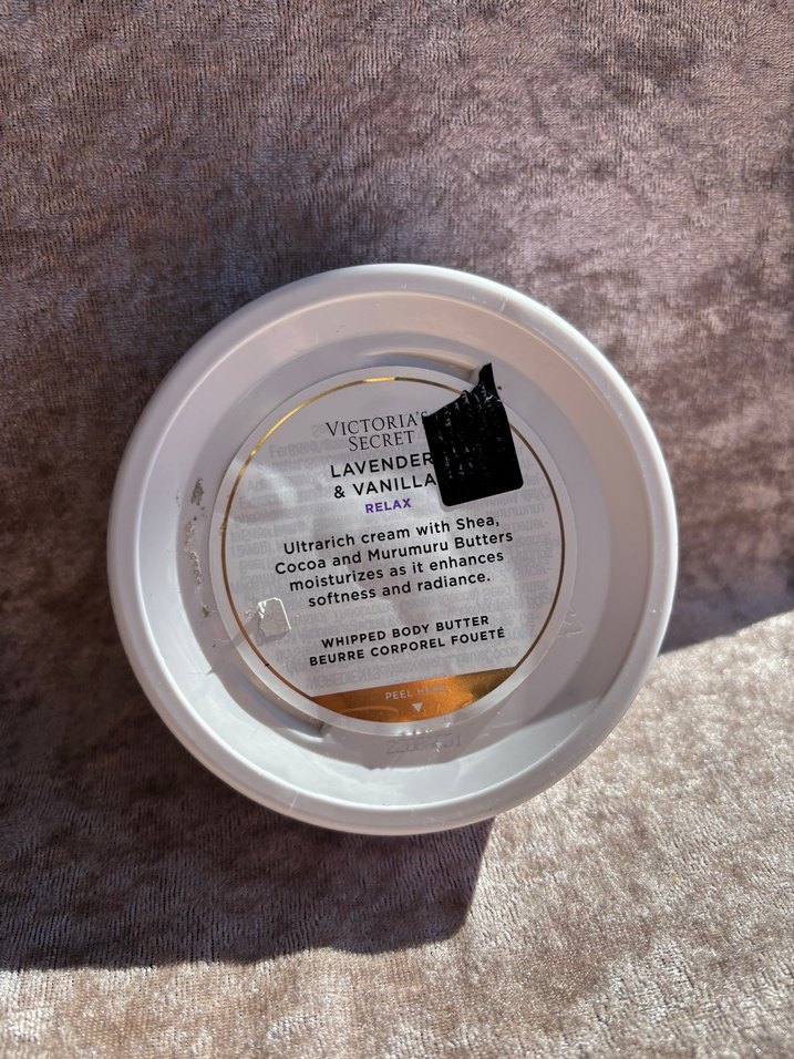 Victoria's Secret Lavender & Vanilla Body Butter - Görsel 4