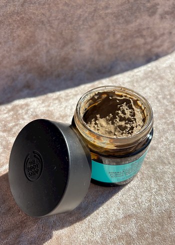 The Body Shop Himalaya Charcoal Arındırıcı Maske 75 ml - Görsel 4
