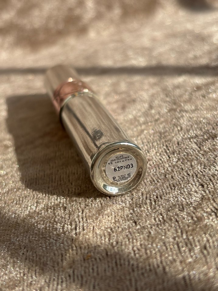 Yves Saint Laurent Volupte Liquid Color Balm 8 - Görsel 4