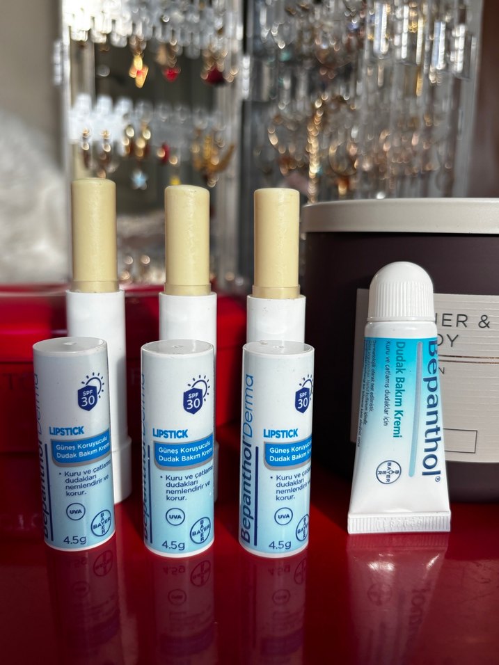 Bepanthol Derma Güneş Koruyucu Lip Balm - Görsel 2