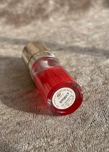 Clarins Lip Comfort Oil Dudak Yağı 04 Pitaya - Görsel 5
