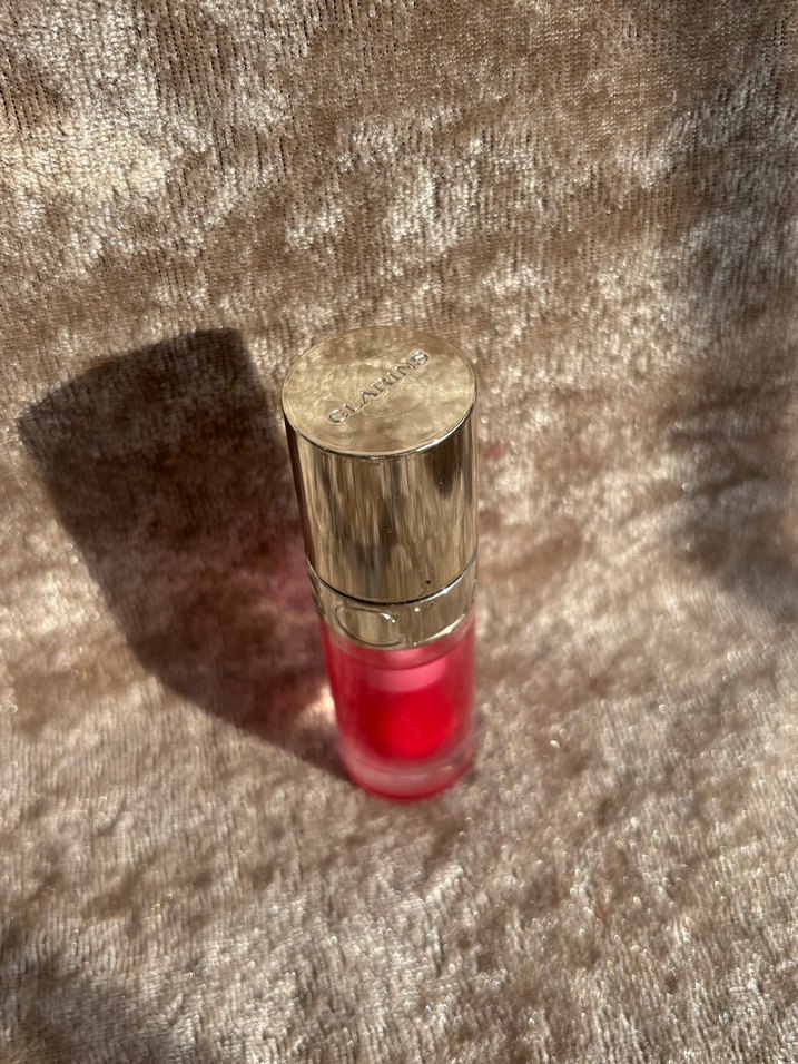 Clarins Lip Comfort Oil Dudak Yağı 04 Pitaya - Görsel 4