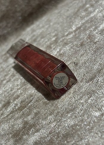 Christian Dior Addict Ultra Gloss Flash 756 - Görsel 4