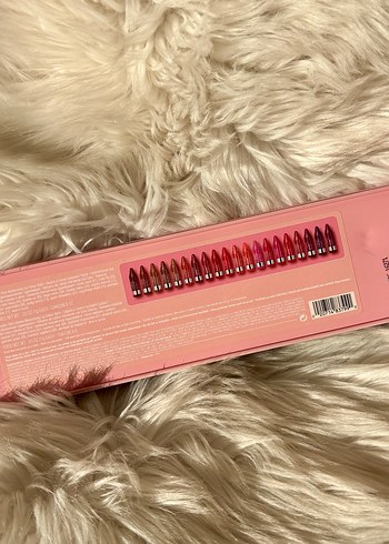 Clinique Chubby Stick Lip Colour Balm - Görsel 8