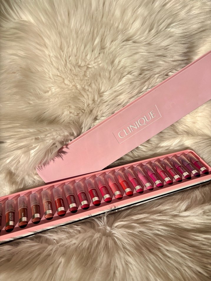 Clinique Chubby Stick Lip Colour Balm - Görsel 2