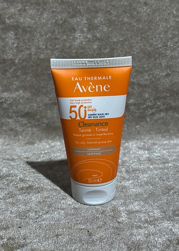 Avene
