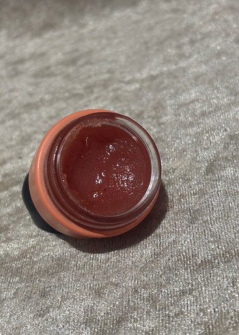 MAC Lip Scrubtious Dudak Peelingi - Görsel 5