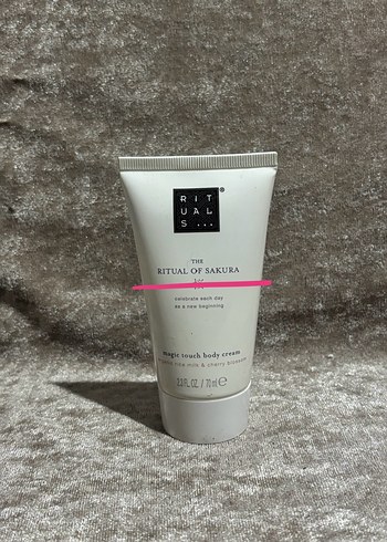 The Ritual of Sakura Cherry Blossom & Rice Milk - Görsel 3