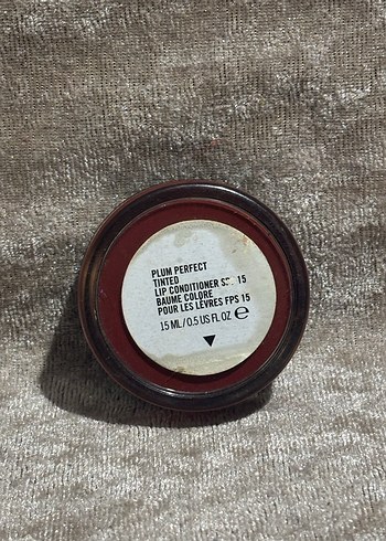 MAC Plum Perfect Tinted SPF15 - Görsel 4