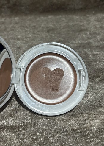 Renkli Güneş Koruyucu Compact Krem Fondöten SPF50 Dore/Honey - Görsel 4