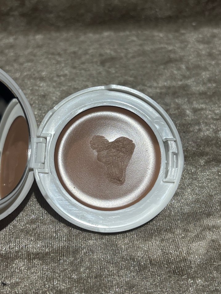 Renkli Güneş Koruyucu Compact Krem Fondöten SPF50 Dore/Honey - Görsel 4