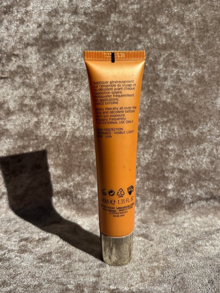 Lierac Sunissime Energizing Protective Fluid Spf30 - Görsel 2