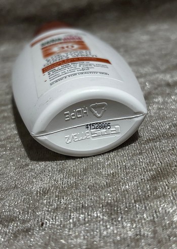 Sebamed Çok Yönlü Koruyucu Güneş Spreyi SPF 30 - Görsel 4