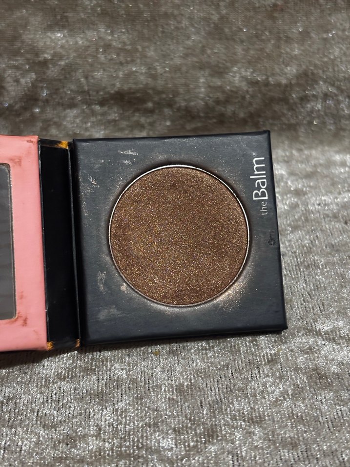 The Balm Eyeshadows - Shameless Shana - Görsel 3
