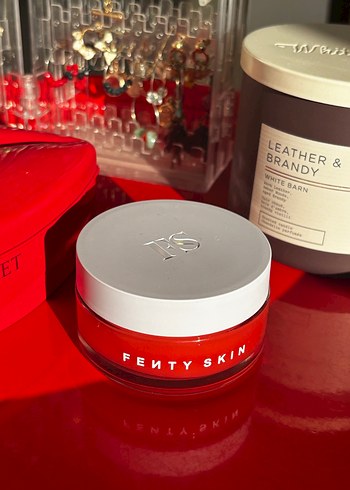 Fenty Skin Cherry Dub Blah 2 Yüz Maskesi - Görsel 2