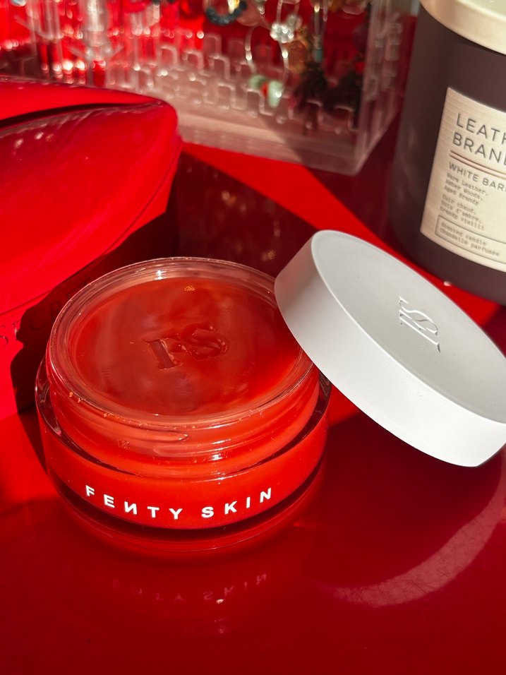 Fenty Skin Cherry Dub Blah 2 Yüz Maskesi - Görsel 4