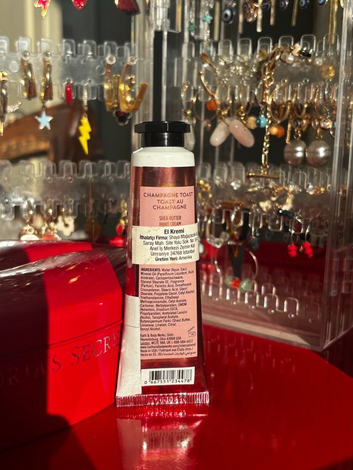 BBW Champagne Toast El Kremi - Görsel 3