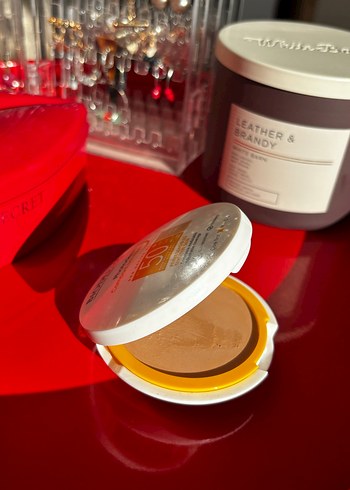 Bioderma Photoderm Compact Mineral SPF50 Light - Görsel 2