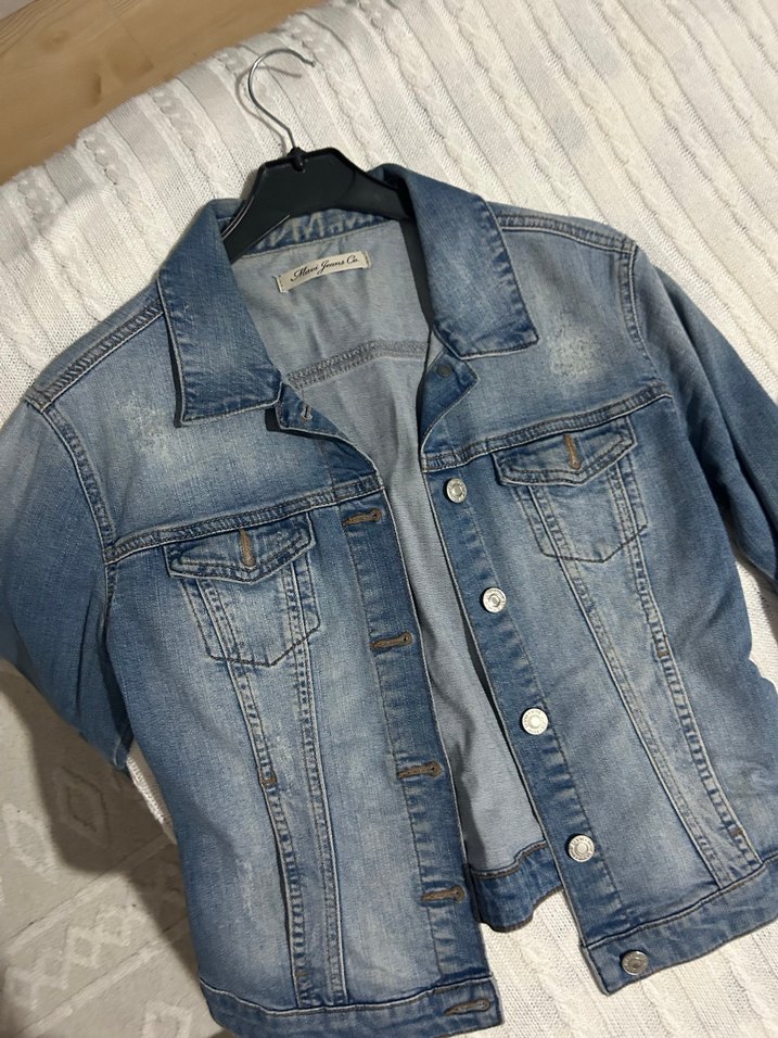 Düğmeli Mavi Kadın Kot Ceket - Görsel 3