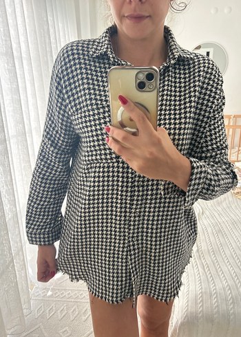 Gri Kareli Uzun Kollu Düğmeli Kadın Gömlek - Görsel 2