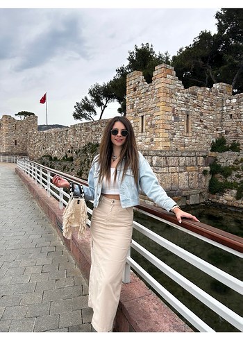 Bej bershka cepli midi etek