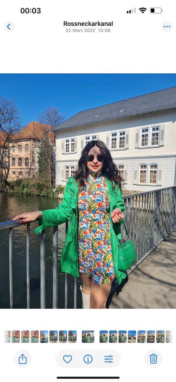 Yeşil yağmurluk - Görsel 2