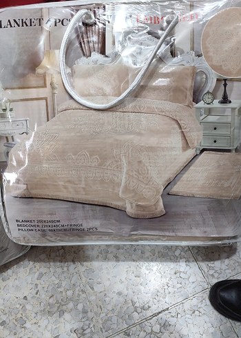 Kahverengi Nakışlı Nevresim ve Çarşaf Takımı - Görsel 3