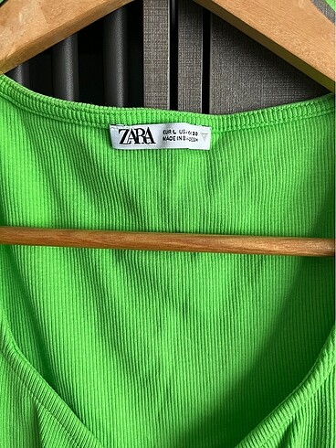 Zara Zara marka krop