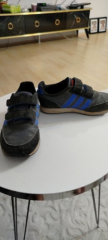26 Beden Adidas 26 numara erkek çocuk spor ayakkabı