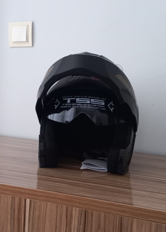 Sertifikalı Yurt dışı sıfır kask çenesi açılır güneş vizorlü - Görsel 3