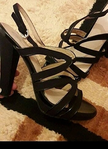 Bata marka sandalet 37