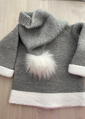 Kız Çocuk Gri Kapüşonlu Örgü Hırka - Görsel 2