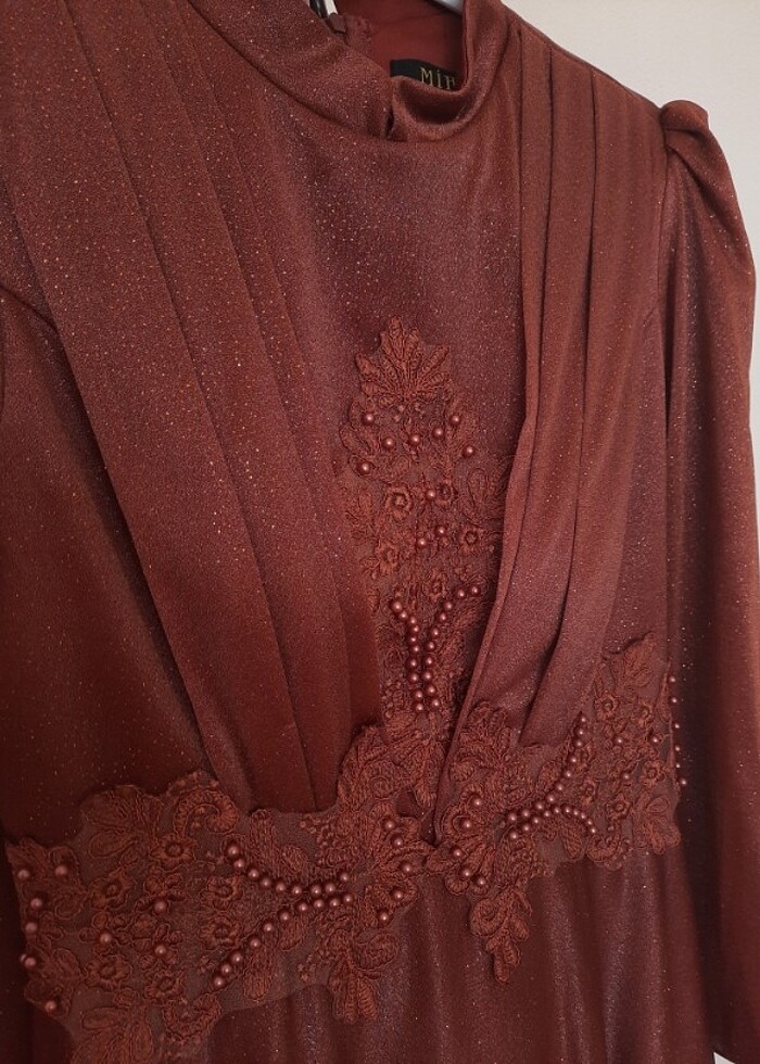 Kiremit rengi simli kadın abiye - Görsel 4