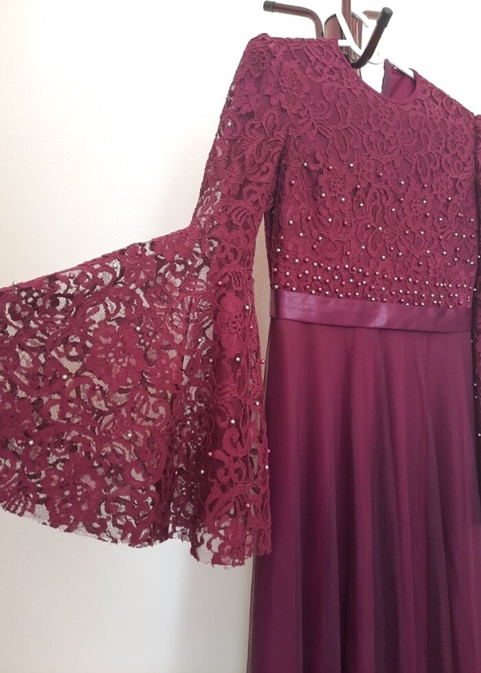 Boncuklu kadın mor abiye - Görsel 2