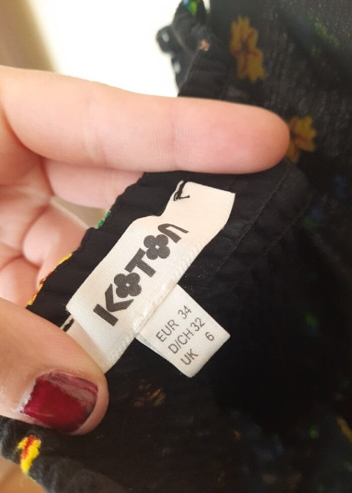 Çiçek desenli siyah yazlık elbise - Görsel 3