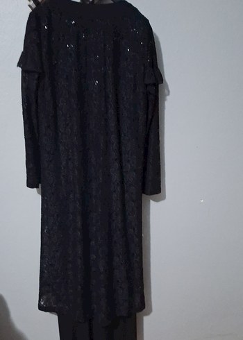 Uzun Siyah Gotik V Yaka Fırfırlı Elbise - Görsel 4