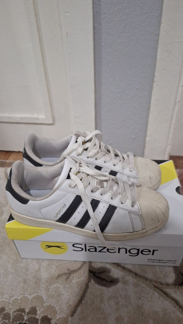 Beyaz Çizgili Kadın Spor Ayakkabı - Görsel 2