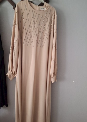 Boncuk İşlemeli Bej Uzun abiye elbise - Görsel 2