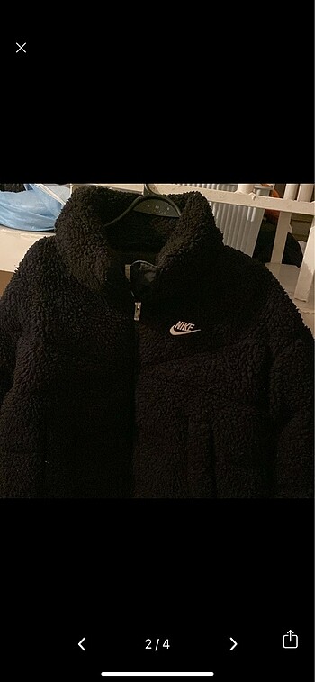 nike mont